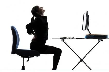 Consejos para evitar dolores posturales en el teletrabajo