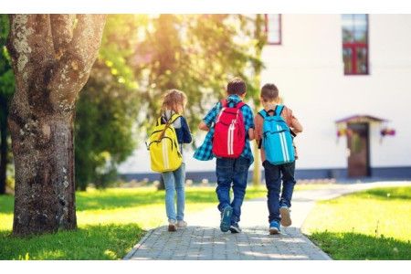 ¿Qué mochila escolar comprar para evitar el dolor de espalda?