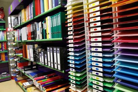 Clasificación de material de oficina y escolar