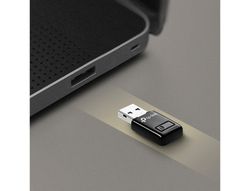 Adaptador de red tp-link usb wlan 300 mbps