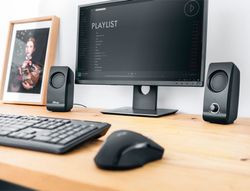 Altavoces trust remo 2.0 potencia maxima 16 w control volumen conexion usb 2.0 jack 3.5 mm color negro