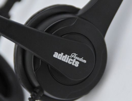 Auricular ngs vox 505 microfono y control de volumen diadema ajustable jack 3,5 mm longitud cable