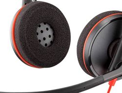 Auricular plantronics blackwire 3320 diadema biaural cable usb-a con microfono