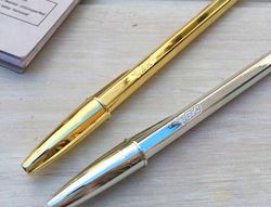 BIC Boligrafo Cristal Celebrate Oro trazo medio Tinta Azul