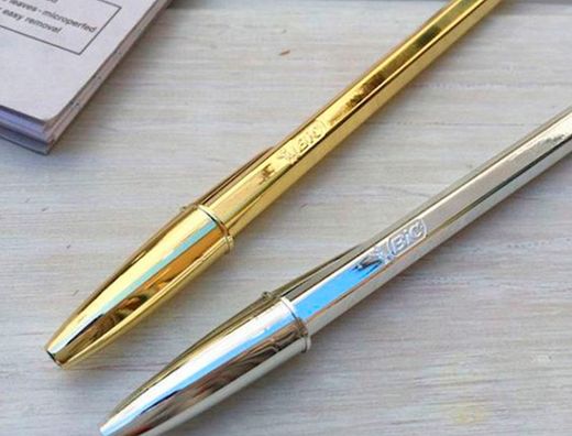 BIC Boligrafo Cristal Celebrate Oro trazo medio Tinta Azul