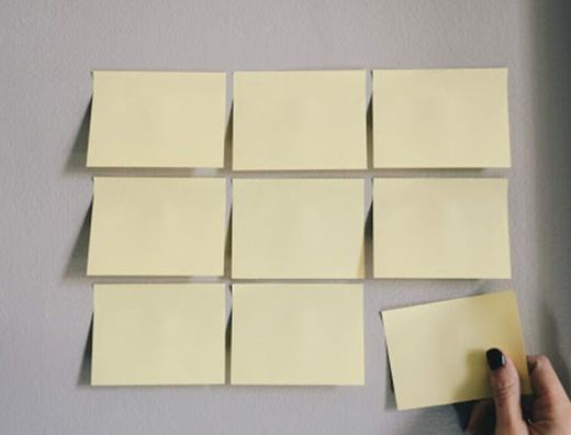 Bloc de Notas Adhesivas Quita y Pon Q-Connect 75X100 mm con 100 Hojas
