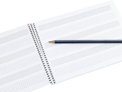 Bloc Musica Liderpapel Pentagrama 3Mm Mas Cuadricula de 4Mm para Anotaciones Cuarto20 Hojas 100G/M2