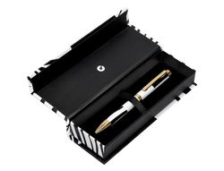 Boligrafo belius dualita cuerpo blanco color negro tinta azul caja de diseño