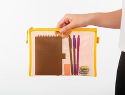 Bolsa zipper bag liderpapel poliester transpirable multiusos din A5 amarillo