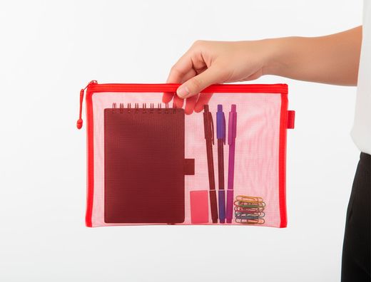 Bolsa zipper bag liderpapel poliester transpirable multiusos din A5 rojo