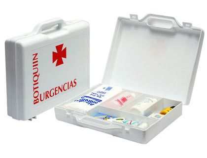 Botiquin Polipropileno con Material para Primeros Auxilios Forma de Maletin 270X230X70 Mm
