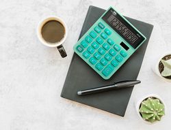 Calculadora liderpapel sobremesa xf24 10 digitos solar y pilas color verde 127x105x24 mm