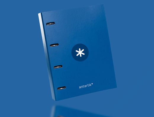 Carpeta 4 anillas 40 mm mixtas liderpapel antartik A4 forrada color azul marino