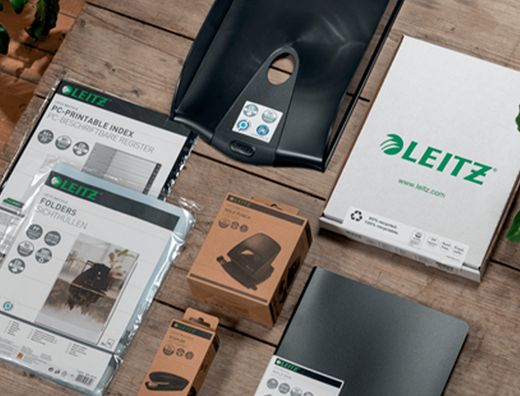 Carpeta leitz recycle gomas din A4 carton reciclabe 100% negro