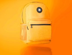 Cartera antartik mochila con asa y bolsillo frontal concremallera color mostaza 320x140x430 mm