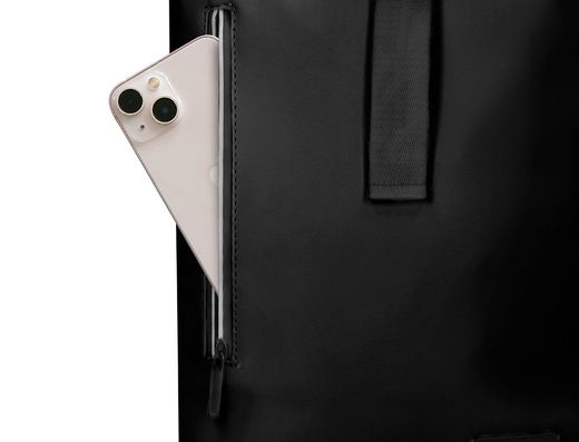 Cartera antartik mochila water proof enrollable diseño casual color negro 480x130x280 mm