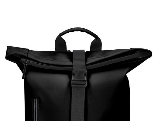 Cartera antartik mochila water proof enrollable diseño casual color negro 480x130x280 mm