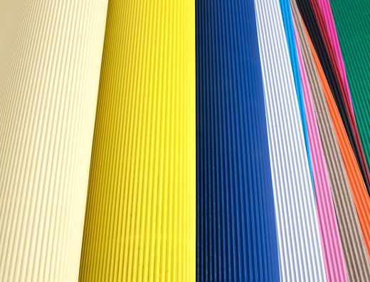 Carton Ondulado Liderpapel 50 X 70Cm 320G/M2 Rojo