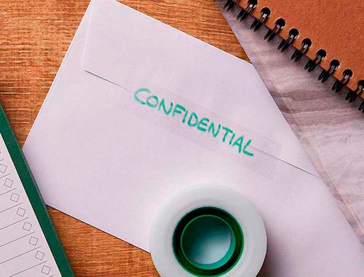Cinta Adhesiva Q-Connect 33 Mt X 19 mm Invisible Caja de 8 Unidades