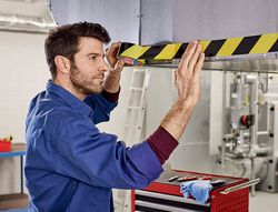 Cinta adhesiva tesa de seguridad amarilla y negra polipropileno 66 mt x 50 mm