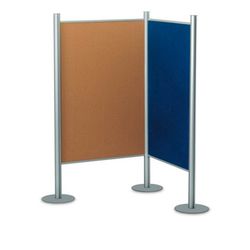 Conjunto de un soporte y una base de 500 mm. para mamparas modulares (195x50 cm)