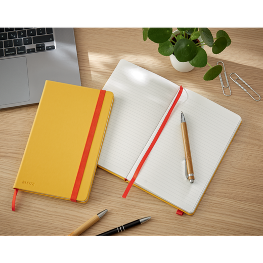 Cuaderno con tapas duras Leitz Cosy, 80 hojas, rayado horizontal, DIN A5, amarillo