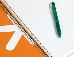 Cuaderno espiral liderpapel a4 micro antartik tapa dura 80h 100gr cuadro 5mm sin banda4 taladros color mostaza