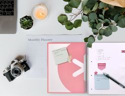 Cuaderno espiral liderpapel a4 micro antartik tapa forrada 120h 90 gr liso 5 bandas 4 taladros color coral
