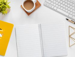 Cuaderno espiral liderpapel A5 pautaguia tapa blanda 40h 75 gr cuadro pautado 2,5mm color amarillo