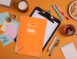 Cuaderno espiral liderpapel A4 pautaguia tapa plastico 80h 90gr cuadro pautado 3mm con margen color naranja