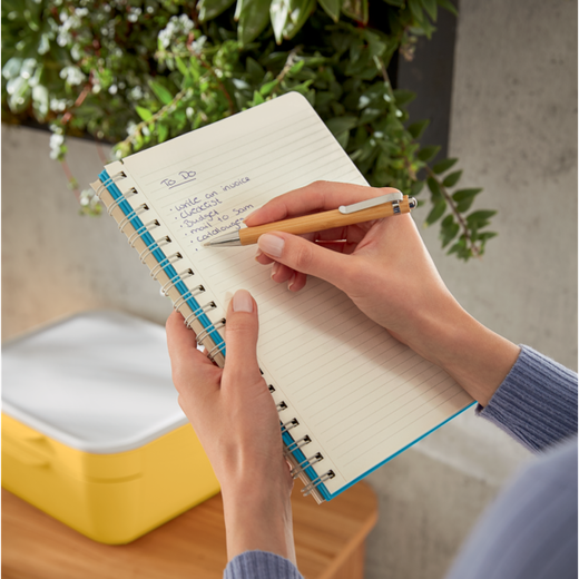 Cuaderno Wiro Leitz Cosy. Tapas duras. 80 hojas rayado horizontal, DIN B5, azul