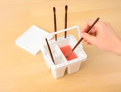 Cubo limpiador de pinceles liderpapel de plastico con asa transportable 13x13x9 cm