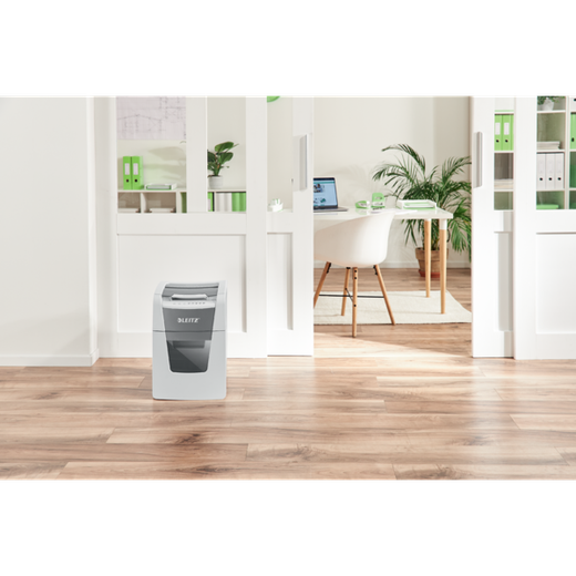 Destructora IQ Auto+ para pequeña oficina 100 P5, autoalimentación, blanca
