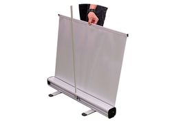 Display enrollable yosan roll up aluminio 1 cara ancho 100 cm altura 200 cm