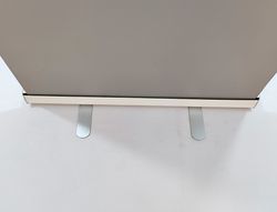 Display enrollable yosan roll up aluminio 1 cara ancho 85 cm altura 200 cm