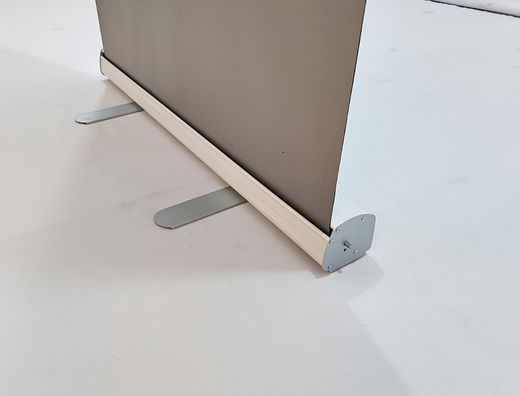 Display enrollable yosan roll up aluminio 1 cara ancho 85 cm altura 200 cm