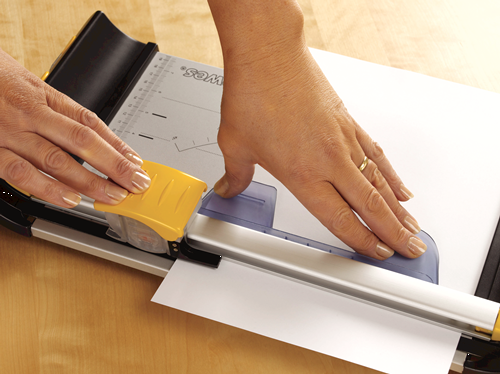 FELLOWES Cizalla Proton A4 5410201