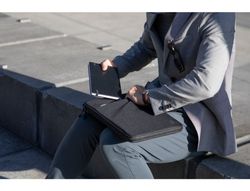 Funda para portatil hp renew business 14,1\" color negro 250x220x360 mm"