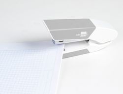 Grapadora liderpapel con regalo de extraegrapas y caja de 1000 grapas 22/6 24/6 capacidad 20h color gris
