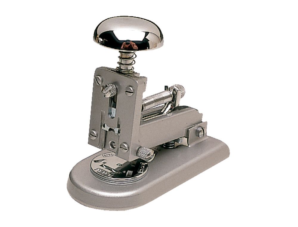 Grapadora M-1 30 Hojas Cromada 1001GRB