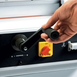 Guillotina eléctrica IDEAL 4315