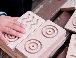 Juego didactico andreutoys domino sensorial madera 28 piezas