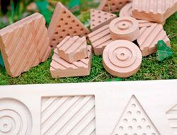 Juego didactico andreutoys formas geosensoriales madera 12 piezas