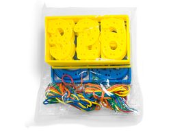 Juego miniland numeros para coser 7 cm 40 piezas + 20 cordones
