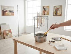 Limpiador con soporte liderpapel para brochas y pinceles de aluminio 18x10,5 cm