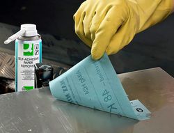 Limpiador de Pegamento Q-Connect para Etiqueta Adhesiva 200Ml