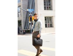 Maletin para portatil hp renew business 14,1\" color negro 250x360x22 mm"