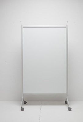 Mampara de protección  BLANCA Ten-Limit Anti-bacteriana  de 100 x 150 cm con ruedas Altura total 175 cm