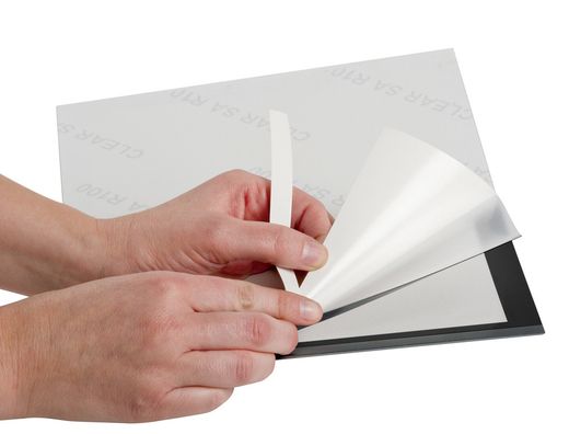 Marco porta anuncios q-connect magneto din A4 dorso adhesivo removible color negro pack de 2