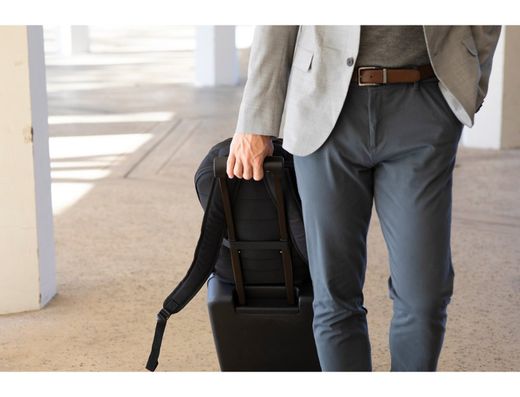 Mochila para portatil hp renew business 17,3\" color negro 320x140x470 mm"